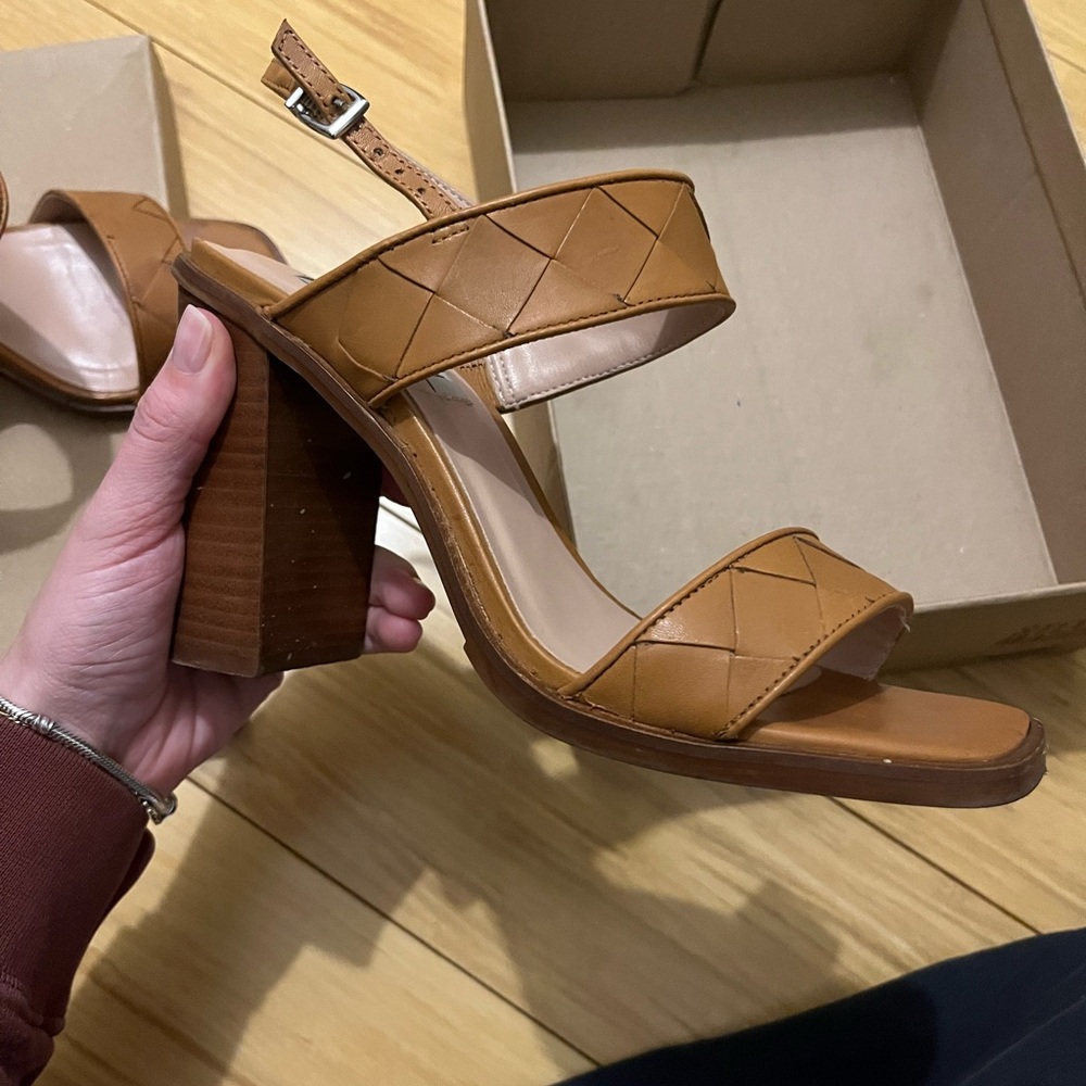 Steve Madden Tan Block Heel Sandals